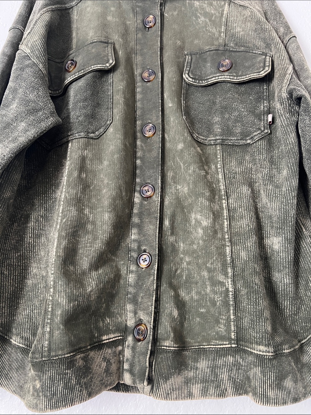 EUC PILCRO Relaxed Shirt Jacket Button Down Olive Distressed 100% Cotton L - Picture 7 of 16